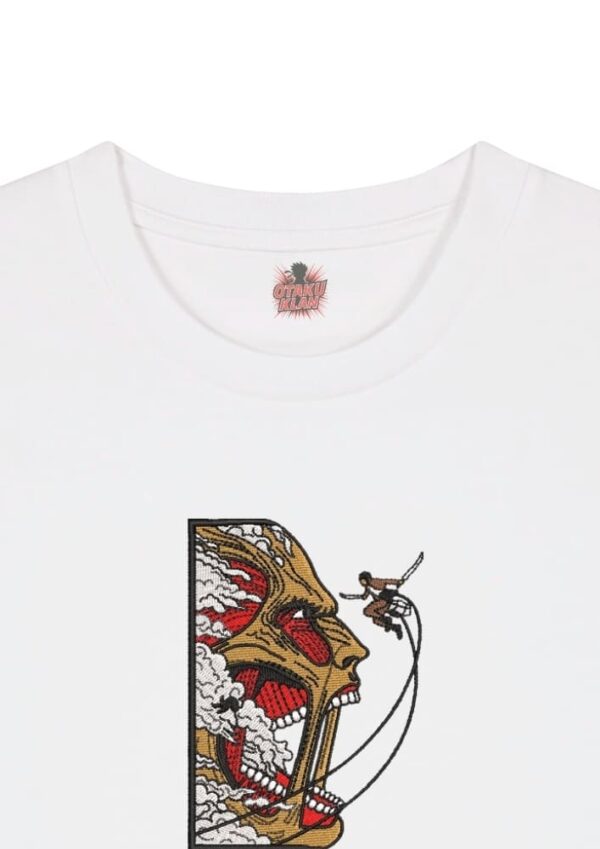 Camiseta Blanca Detalle Eren vs Titán Colosal - Eren Yeager & Titán Colosal Eren vs Titán Colosal - Eren Yeager & Titán Colosal