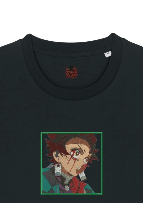Camiseta Negra Detalle Determinación Escarlata - Tanjiro Kamado Determinación Escarlata - Tanjiro Kamado