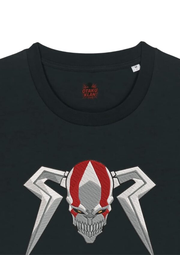 Camiseta Negra Detalle Máscara del Vacío - Ichigo Kurosaki Máscara del Vacío - Ichigo Kurosaki