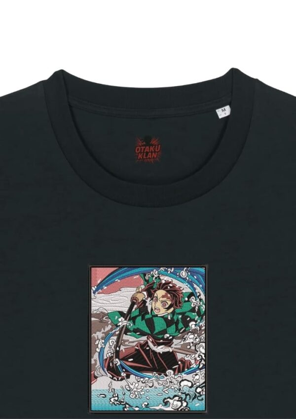 Camiseta Negra Detalle Oleada Cortante - Tanjiro Kamado Oleada Cortante - Tanjiro Kamado