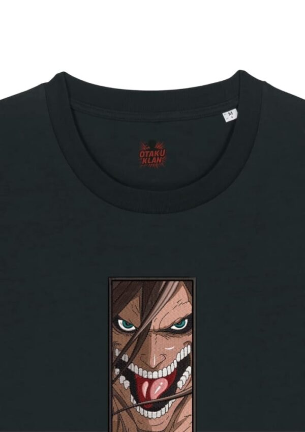 Camiseta Negra Detalle Rugido del Titán - Eren Yeager Rugido del Titán - Eren Yeager