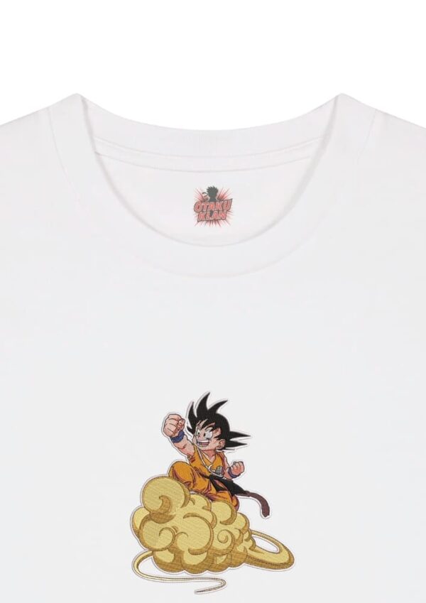 Camiseta Blanca Detalle Nube Invencible - Goku Nube Invencible - Goku