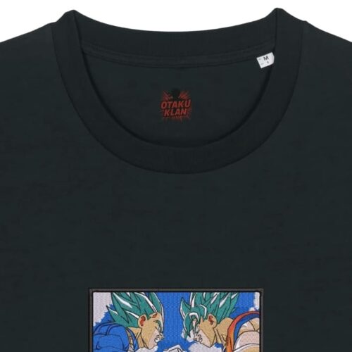 Camiseta Negra Detalle Choque Saiyan - Vegeta & Goku Choque Saiyan - Vegeta & Goku