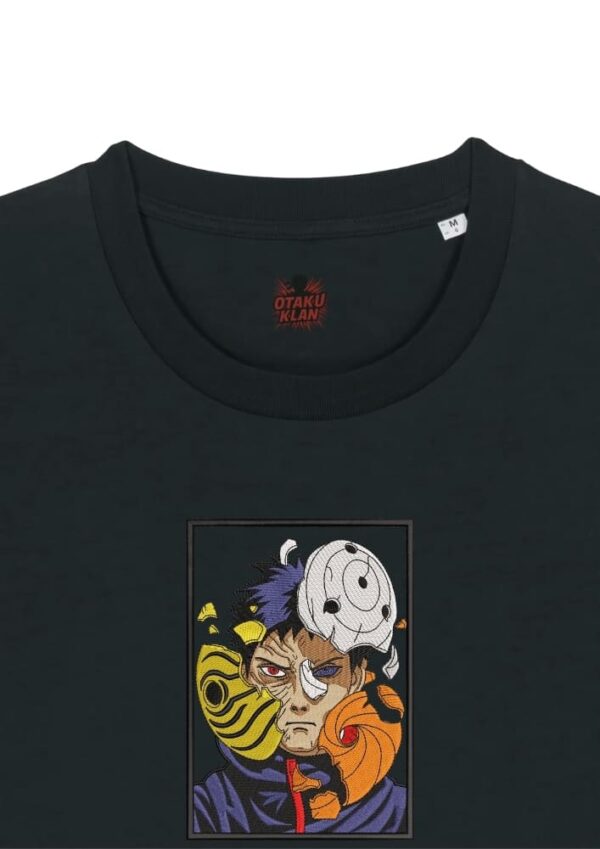 Camiseta Negra Detalle Máscaras del Dolor 2 - Obito Uchiha Máscaras del Dolor 2 - Obito Uchiha