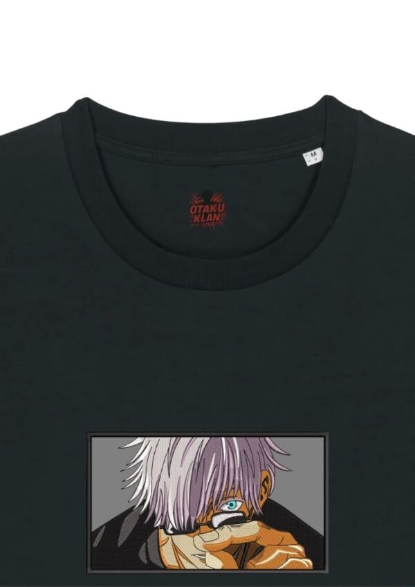 Camiseta Negra Detalle Mirada Infinita Azul - Satoru Gojo Mirada Infinita Azul - Satoru Gojo